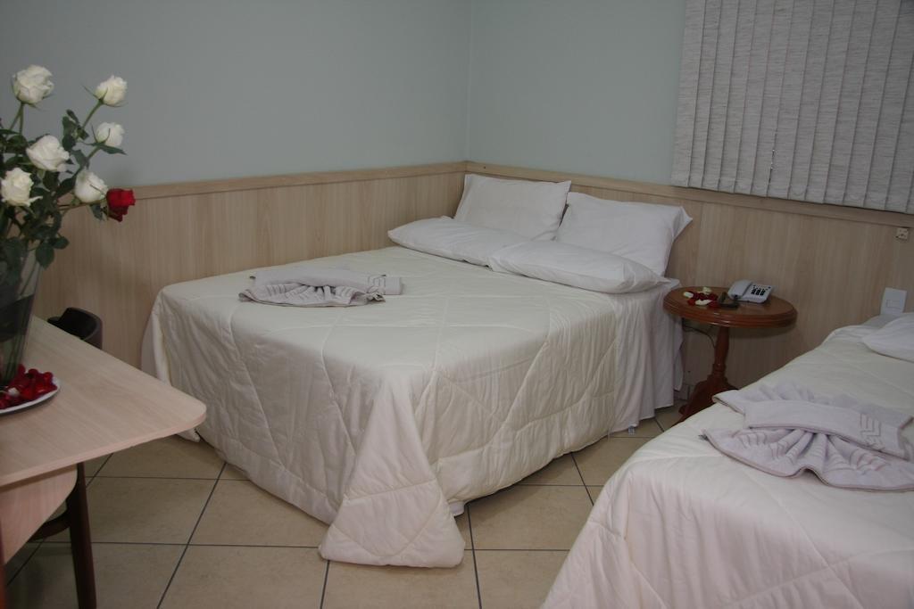 Santa Felicidade Ribeirão Preto Стая снимка